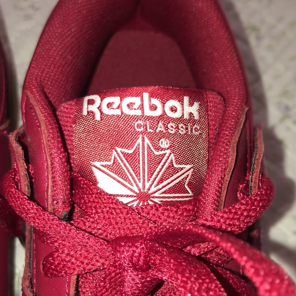 Red Reebok Classics ! - Picture 5 of 8